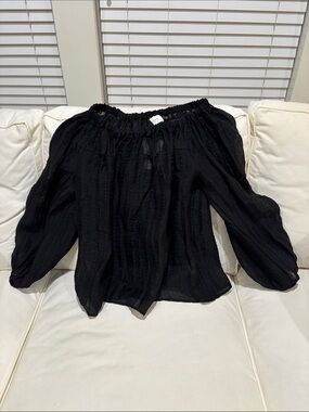 DISSH Black Off-Shoulder Peasant Blouse
